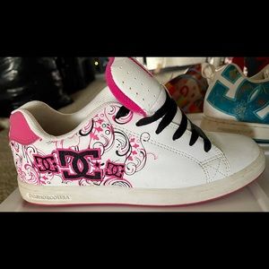 Women’s size 8.5 DC shoes, pink and black.